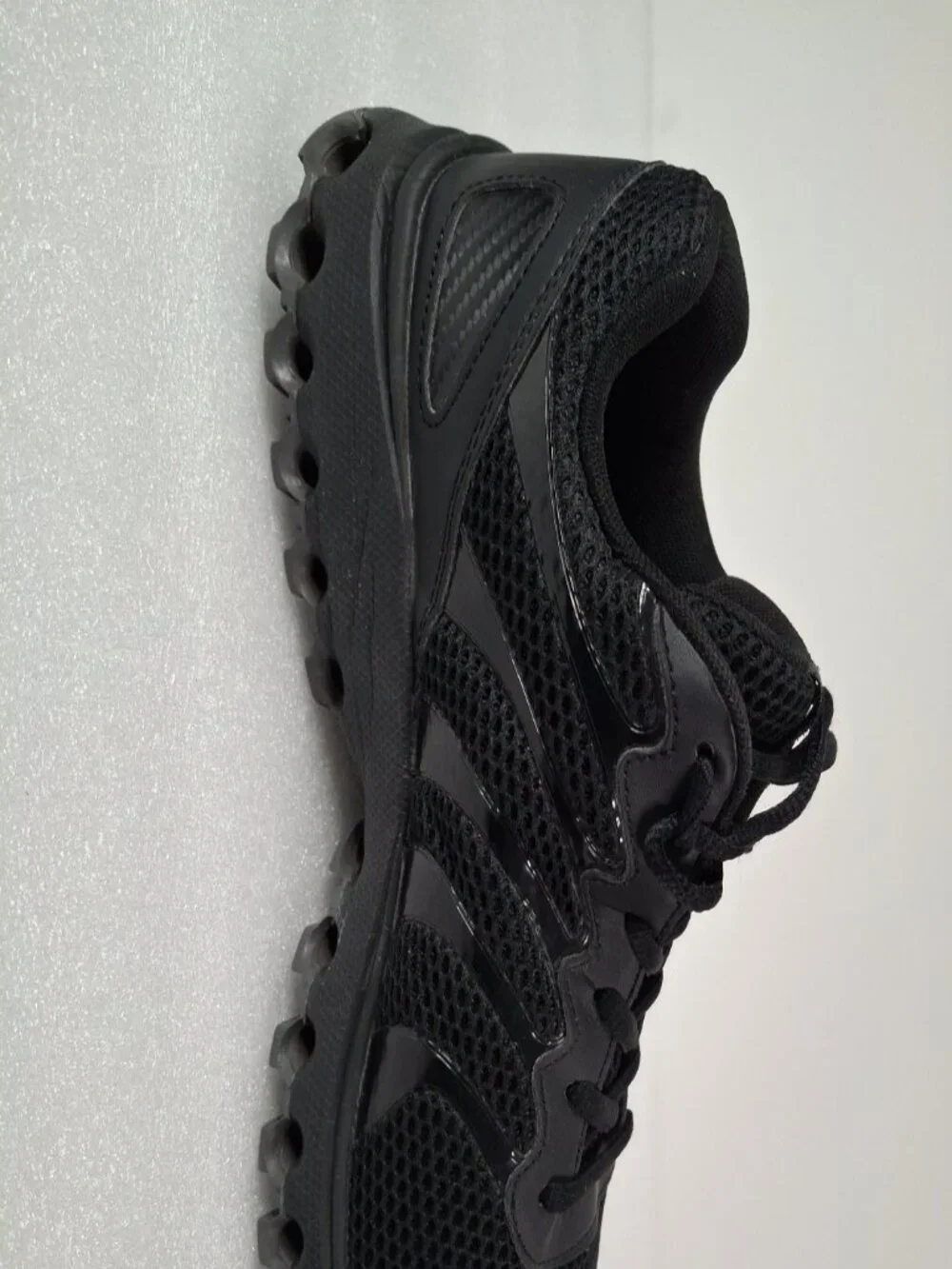 K-Swiss pre owned
